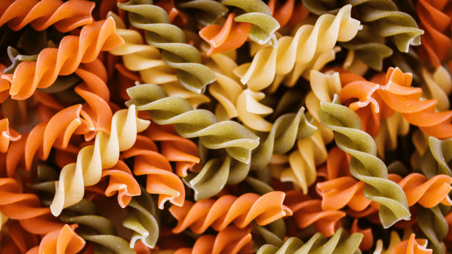 adjetivos en italiano en pasta